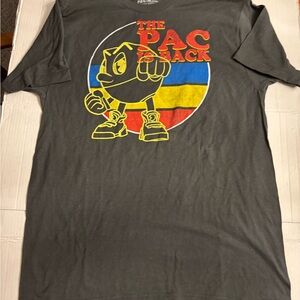 NWT Men’s Pac Man Retro Graphic T-Shirt - Charcoal Large